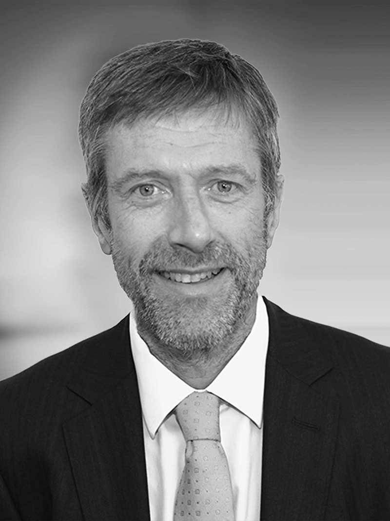 Gareth-Davies_800x1067