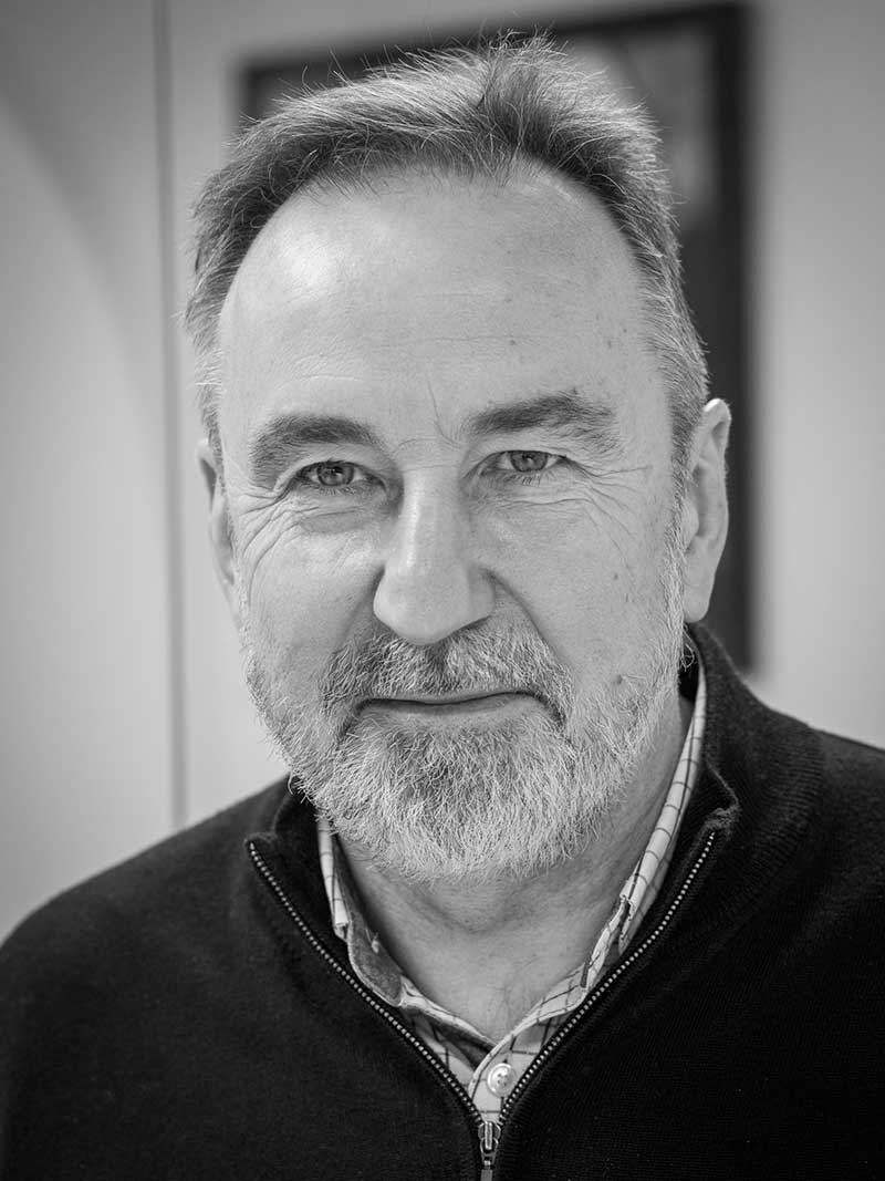 Gareth-Tierney-Jones_800x1067