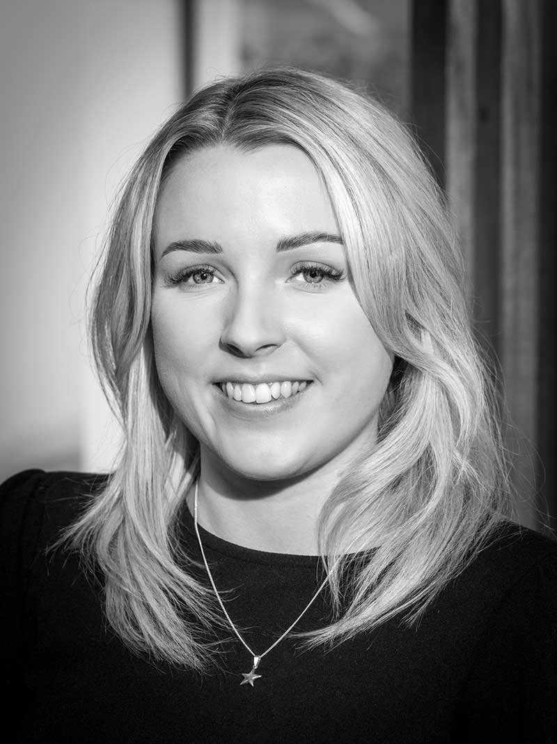 Rebecca-Jones_800x1067